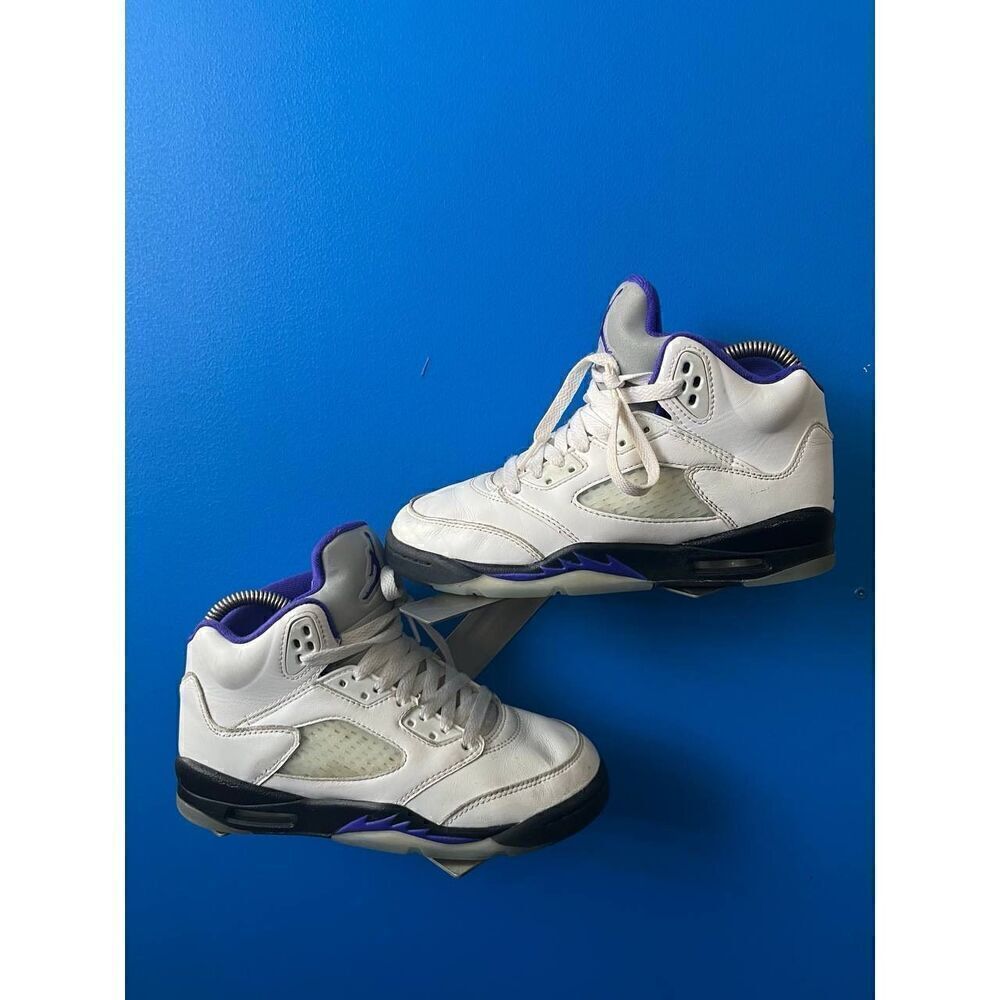 Nike Boys Air Jordan 5 440888-141 White Basketball Shoes Sneakers Size 4Y